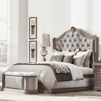 Ensemble de chambre à coucher de luxe finition or antique de style sculpté et solide avec lit en bois français