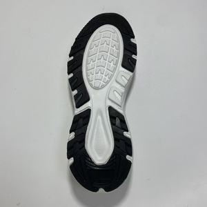 Semelle de chaussure de sport en caoutchouc EVA bicolore, motif flèche, antidérapante, logo personnalisé, vente en gros de l'usine Kezhi Jinjiang. - Product Image 2