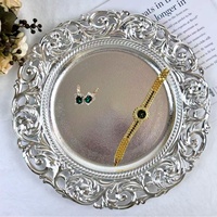 Assiette décorative vintage électroplaquée avec design rétro de luxe léger et motif uni pour hôtel, banquet, mariage, fruits et collations