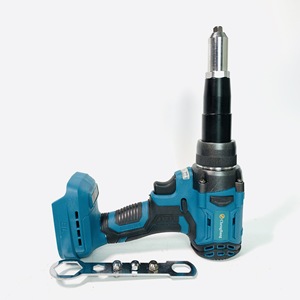 Remachadora Eléctrica Inalámbrica Portátil Recargable de Litio de 2.4mm-5mm, Remachadora Automática sin Escobillas 03B PG4239 - Product Image 1