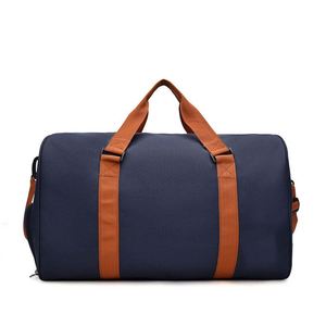 Sac de voyage personnalisé avec logo, sac de sport durable à fermeture éclair, grand sac design avec fonction imperméable pour une utilisation en extérieur - Product Image 5