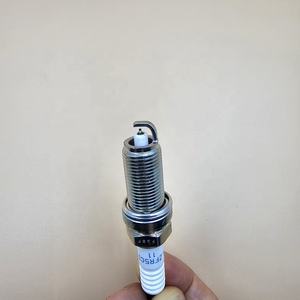 Piezas de automóviles de alta calidad, bujías de iridio, bujía automática de iridio SP143877AA compatible con <span class=keywords><strong>SUV</strong></span> - Product Image 2