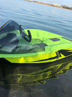 Jet ski tout-terrain sûr pour la navigation aquatique, vitesse maximale de 52 km/h, embarcation polyvalente pour les zones panoramiques, les rivières et les lacs