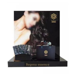 Soporte de exhibición de maquillaje acrílico personalizado soporte de botella de aceite cosmético con anuncios de luz LED pantallas de encimera - Product Image 1