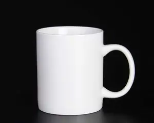 Tasse en porcelaine blanche ou noire de sublimation de haute qualité OEM tasse à café en céramique avec logo personnalisé