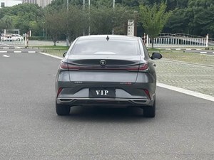 Changan RuiCheng PLUS 2023 2024 2025 Edición Líder Sedán <span class=keywords><strong>Gris</strong></span> Oscuro Interior Negro Techo Solar Panorámico Asientos de Cuero - Product Image 6