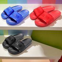 Design Luxe Marque Homme Sandales Tongs Personnalisées Simples Sandales de Plage Claquettes Personnalisées pour Homme Haute Qualité
