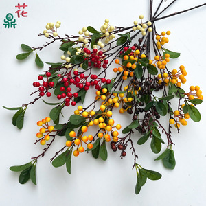 Ramas de Frutas Artificiales con Bayas Rojas y Amarillas, Flores de Seda para Decoración del Hogar, Mesa y Accesorios de Estudio - Product Image 1