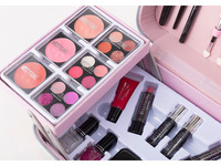 Trousse de Maquillage de Voyage Végane Marque Blanche avec Gloss Hydratant et Palette de Poudres – Coffret Cosmétique Complet