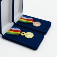 Médaille d'honneur personnalisée en alliage de zinc plaqué nickel 3D avec ruban, gravure sur mesure