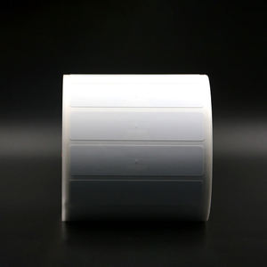 Etiqueta <span class=keywords><strong>RFID</strong></span> <span class=keywords><strong>UHF</strong></span> pasiva de largo alcance 9654 860-960MHz H3/HEC/H9 19*93mm Inventario NFC para gestión de vehículos Pallet Tire Windshield - Product Image 4