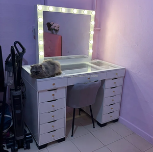 Meuble de chambre à coucher moderne avec miroir éclairé, table de maquillage en bois MDF, beauté - Product Image 4
