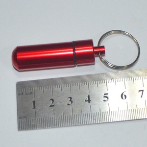 Mini kim loại Viện trợ đầu tiên Keychain Pill hộp kim loại viên nang với vòng chìa khóa mới xách tay không thấm nước Mini Nhôm Pill trường hợp - Product Image 4