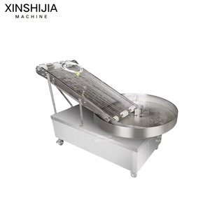 Machine automatique <span class=keywords><strong>de</strong></span> panification et <span class=keywords><strong>de</strong></span> recouvrement <span class=keywords><strong>de</strong></span> poudre <span class=keywords><strong>de</strong></span> sésame avec table rotative <span class=keywords><strong>de</strong></span> 800 mm <span class=keywords><strong>de</strong></span> diamètre pour galettes <span class=keywords><strong>de</strong></span> viande, filets et nuggets <span class=keywords><strong>de</strong></span> <span class=keywords><strong>poulet</strong></span> frit - Product Image 1