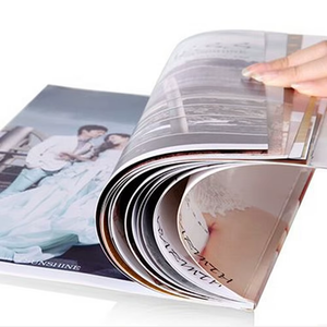 Papier couché brillant C2S 120g/m² 150g/m² en pâte de bois vierge pour impression de magazines - Product Image 1