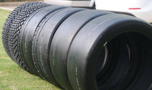 Meilleure usine chinoise ZESTINO ST400 pneu slick complet pour circuit/trackday/<span class=keywords><strong>drag</strong></span> racing 190/50r15 <span class=keywords><strong>S</strong></span>/H composé en mot - Product Image 6