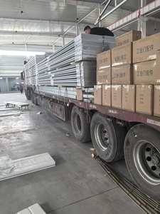 Puerta de Garaje Elevadora Segmentada Aislada Bolang, Ofrece una Instalación Segura y Sencilla y Durabilidad de por Vida - Product Image 6