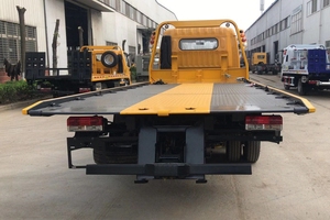 Promotion Spéciale : Camion de Remorquage à Plateau Dongfeng 150 CV avec Treuil Hydraulique pour le Secours Routier et le Dépannage - Product Image 5