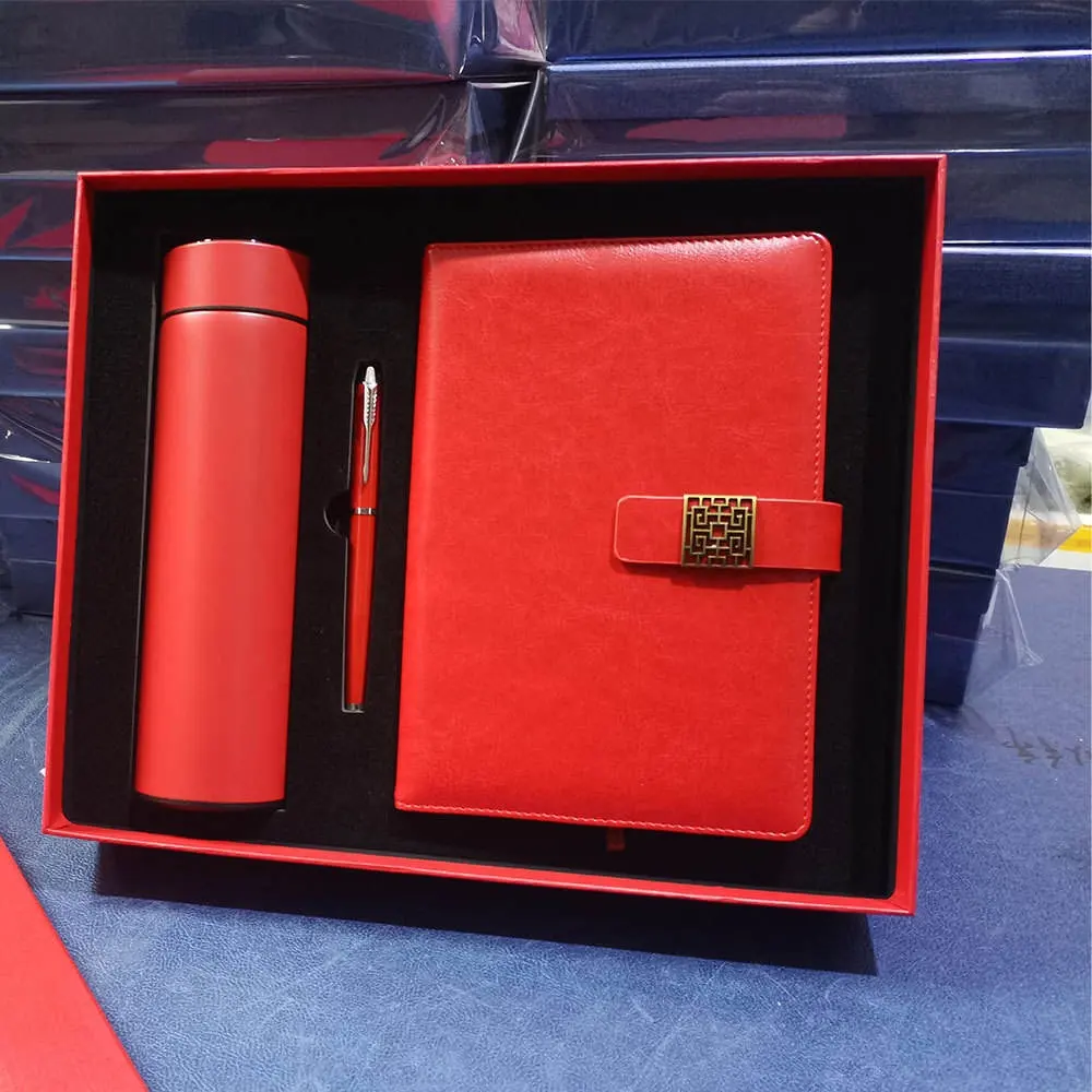 2023 nouveau produit Promotion acier inoxydable isolation tasse stylo cuir cahier cadeau d'affaires ensemble pour hommes