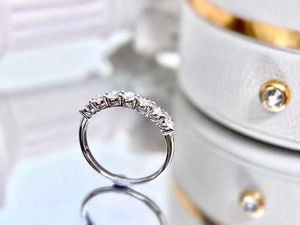 Xinfly CLASSIC ROW 18K แหวนเพชรธรรมชาติแท้ FG ครึ่งนิรันดร์ - Product Image 2