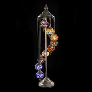 Lampe sur pied marocaine en mosaïque à 9 <span class=keywords><strong>globes</strong></span>, artisanale de Marrakech, lampe turque - Product Image 5