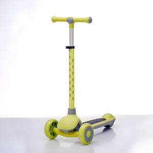 <span class=keywords><strong>Trottinette</strong></span> <span class=keywords><strong>3</strong></span>-en-1 pour enfants de 2 à 6 ans, <span class=keywords><strong>micro</strong></span> <span class=keywords><strong>trottinette</strong></span> pliable à <span class=keywords><strong>3</strong></span> <span class=keywords><strong>roues</strong></span>, glissade clignotante, planche de maintien moderne pour garçons et filles en extérieur - Product Image 5