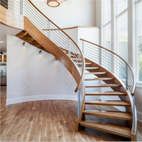 Solution d'escalier circulaire élégante sur mesure, escalier en colimaçon en bois moderne et luxueux pour l'intérieur de la maison