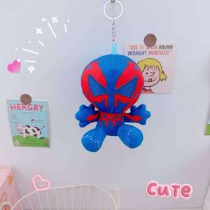 Vendita all'ingrosso di successo transfrontaliero: Giocattoli di peluche morbidi da 12 cm di Spider Hero Marvel, <span class=keywords><strong>Portachiavi</strong></span> a tema cartone animato, Ciondoli per zaino anime, Articoli per Claw Machine - Product Image 3