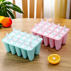 Stampo per ghiaccioli in silicone senza BPA ODM/OEM a <span class=keywords><strong>forma</strong></span> di <span class=keywords><strong>cubo</strong></span> con coperchio fai-da-te per gelatiera e vassoio per cubetti di ghiaccio - Product Image 1