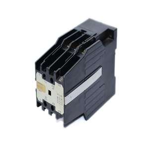 DSKR 310 COIL SPEED CHANGE OVER CONTACTOR 220-230 V Pengontrol Pemrograman Otomasi Industri - Product Image 1