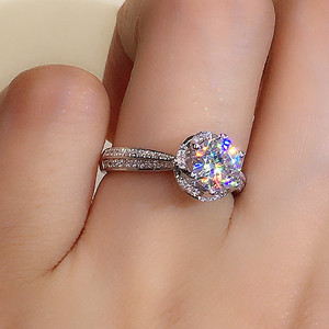 Anello con sei pietre per donna, gioiello da dito scintillante alla moda, regalo per feste e uso quotidiano - Product Image 6