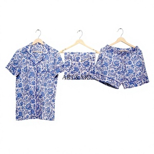 Ensemble de pyjama en coton imprimé floral pour femmes, manches courtes, fermeture à boutons, vêtements de nuit d'été, style décontracté - Product Image 1