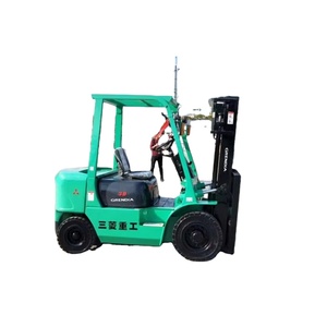 Montacargas Mitsubishi S4S Usado de 3 Toneladas con Motor de Combustión Interna, Mástil de 3 Etapas, Neumáticos Sólidos, 2024, para Manejo en Construcción - Product Image 1