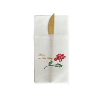 Serviettes de table personnalisées avec logo Serviettes en papier jetables Airlaid Couverts souples Serviettes de poche pour restaurant