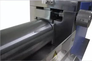Machine de pressage de batterie manuelle de laboratoire pour l'assemblage de pièces de monnaie
