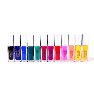 Ensemble de peinture d'art corporel 12 couleurs pour la vie quotidienne et la fête d'Halloween Fournitures de peinture pour le visage et le corps - Product Image 4