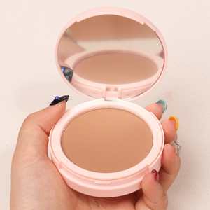 Todo Tipo de Piel Polvo de acabado Compacto Fórmula prensada suave de larga duración - Product Image 3