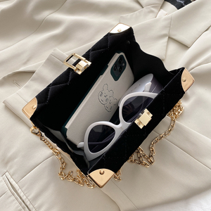 Borsa a Tracolla da Donna alla Moda in Velluto Dorato con Diamanti, Borsa a Tracolla con Catena, <span class=keywords><strong>Pochette</strong></span> in Acrilico - Product Image 5