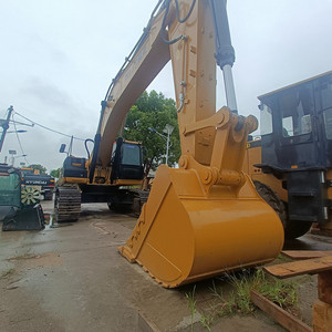 Excavadora de cadenas 336D2 de 36 toneladas usada con cazo de excavación de 1.8m, modelo 2023 / Motor Cummins - Product Image 4