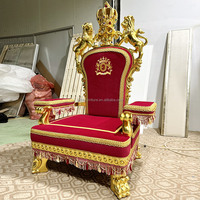 Luxe français en bois massif sculpté couronne chaise villa salon canapé chaise tissu rouge lion sculpté fauteuil personnalisé