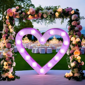 Lettere Luminose LED Personalizzate da 4-5 Piedi per Matrimoni e Negozi, Lettere 3D Illuminate con Lampadine per Edifici e Spazi Interni - Product Image 4