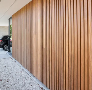 Panel de Pared WPC con Textura Realista de Madera, Revestimiento Decorativo para Sala de Estar - Product Image 5