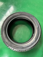 Ban Skuter Motor 120/70-10 Depan Belakang Tubeless Kualitas Premium Karet Campuran Nylon Baja Berlapis Tugas Berat
