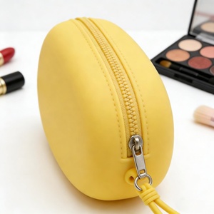 Bolsa de Maquillaje de Silicona con Logotipo Personalizado de Alta Calidad, Bolsa de Almacenamiento de Viaje Impermeable Grande con Cierre, Bolsa de Cosméticos para Exteriores - Product Image 5