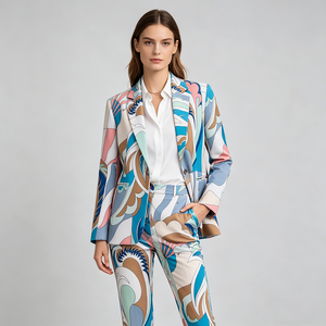 Completo da Donna su Misura con Blazer e Pantaloni a Stampa Geometrica <span class=keywords><strong>Rosa</strong></span>, Outfit Formale da Ufficio per Signore - Product Image 3
