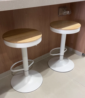Tabouret de bar de style japonais pouvant être relevé et pivoté, chaise de bar pour la maison, la cuisine, chaise à pieds hauts en fer forgé, tabouret de bar d'îlot.