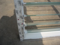 Volets en verre à lamelles horizontales modernes anti-effraction en PVC et UPVC réglables pour fenêtres d'hôtel