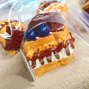 Jouets Squishy en Silicone Réalistes en Forme de Toast Épais avec Gouttes de Chocolat de 11 cm, Anti-Stress pour Jours Chargés, pour Tous les Âges, en Plastique Durable - Product Image 2