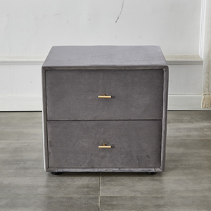 <span class=keywords><strong>Tables</strong></span> <span class=keywords><strong>de</strong></span> chevet velours gris tissu lit luxe Design moderne chambre <span class=keywords><strong>tables</strong></span> <span class=keywords><strong>de</strong></span> chevet avec 2 tiroirs meubles ensemble <span class=keywords><strong>de</strong></span> literie - Product Image 2