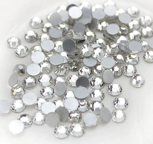 Hot Fix Rhinestone Rock Iron sur la Chine Transfère un échantillon coloré <span class=keywords><strong>de</strong></span> motif <span class=keywords><strong>de</strong></span> strass - Product Image 1